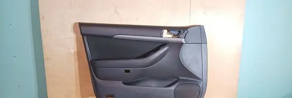 Toyota Avensis T250 Front door card panel trim