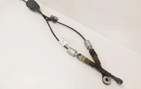 Gear shift cable linkage