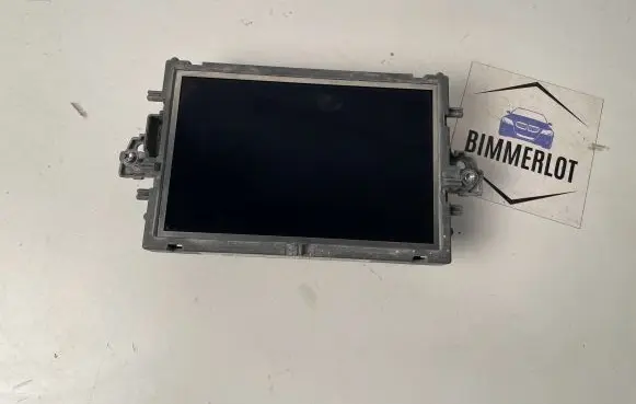 Mercedes-Benz CLS C218 X218 Screen/display/small screen A2C37337000