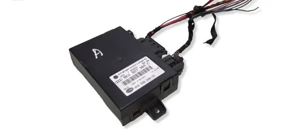 Audi A4 S4 B7 8E 8H Tow bar trailer control unit/module 8E0907383C