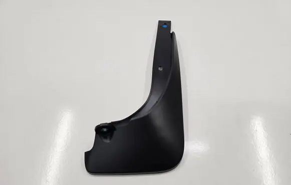 Toyota Auris E180 Front mudguard 7662102180
