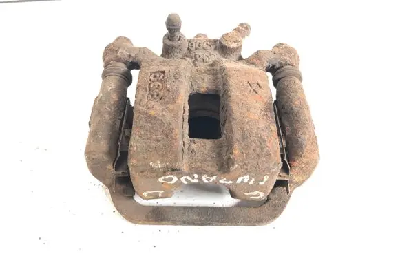 Nissan Murano Z50 Rear brake caliper