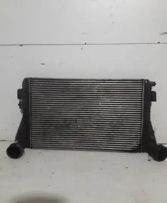 Volkswagen Golf Plus Intercooler radiator