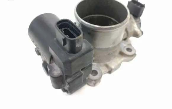 Toyota RAV 4 (XA30) Throttle valve 1923002010 260105l07