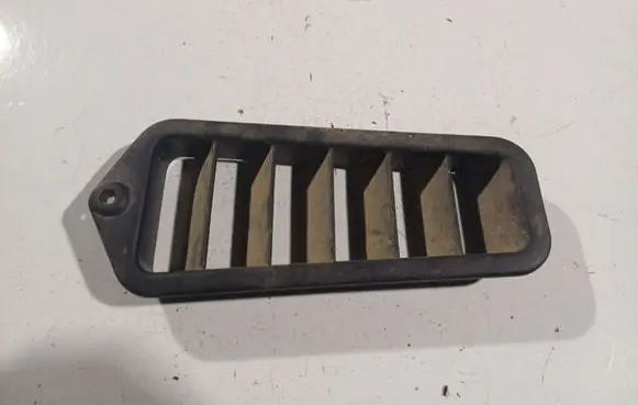 Citroen Saxo Dash center air vent grill 96100029480
