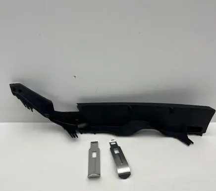 Headlight/headlamp mounting bracket