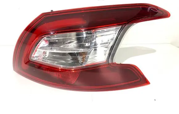 Peugeot 308 Rear/tail lights 9677817580