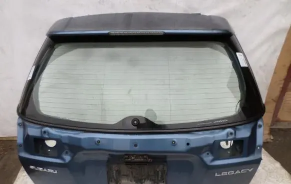 Subaru Legacy Tailgate/trunk/boot lid