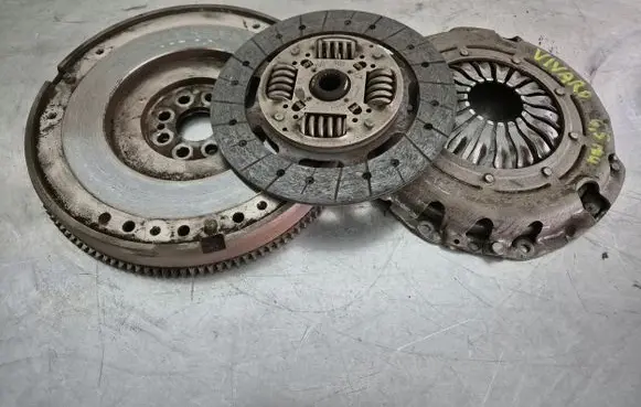 Renault Trafic II (X83) Clutch set kit 8200823873