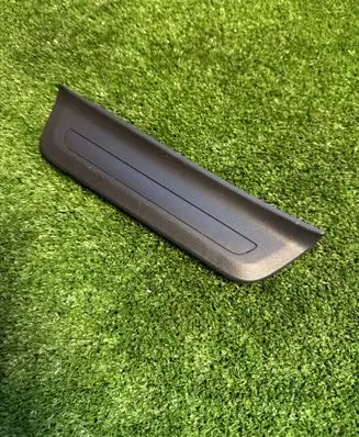 KIA Niro Rear sill trim cover 85878AT000