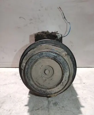 Mercedes-Benz C W202 Air conditioning (A/C) compressor (pump)