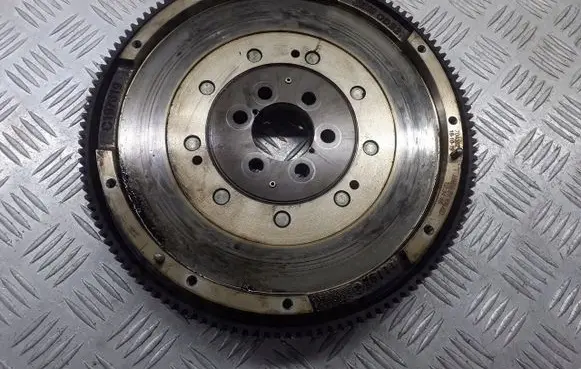 Volkswagen Golf V Flywheel 
