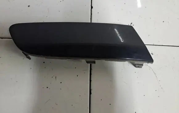Volkswagen Jetta V Front bumper splitter molding 1K0807718E