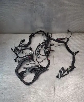 Volvo V40 Cross country Engine installation wiring loom 31376093