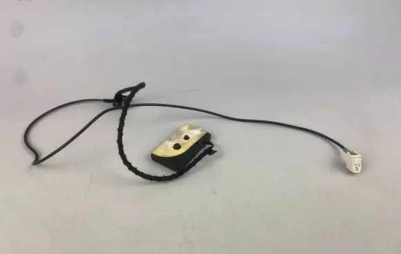Mercedes-Benz SLK R172 Aerial GPS antenna A1729057400