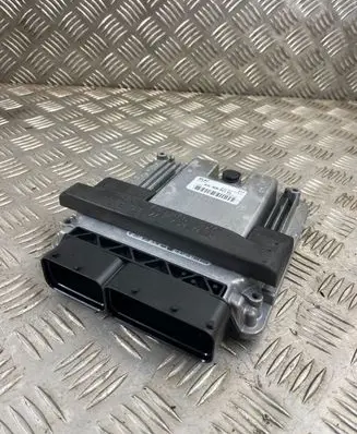 Audi A5 8T 8F Engine control unit/module 04L906021CL