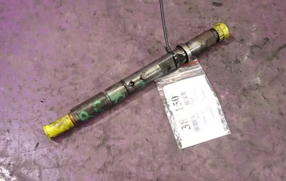 Audi A6 Allroad C5 Fuel injector 