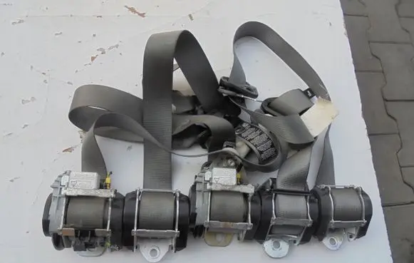 Dodge Journey Front seatbelt PASYBEZPIECZESTWA