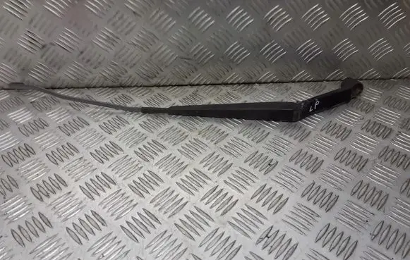 Mitsubishi Colt Front wiper blade arm