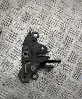 Nissan Navara Engine bonnet/hood lock/catch
