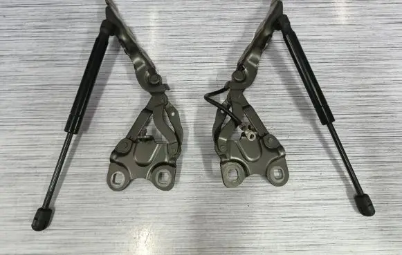 Mini Cooper Countryman R60 Engine bonnet/hood hinges 9801570 9801569