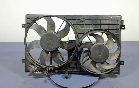 Volkswagen Cross Touran I Electric radiator cooling fan 1K0121207T