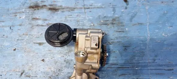 Hyundai Bayon Oil pump 