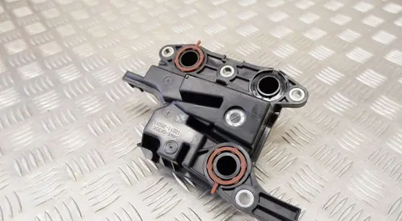 Toyota RAV 4 (XA50) other engine part 1221125011