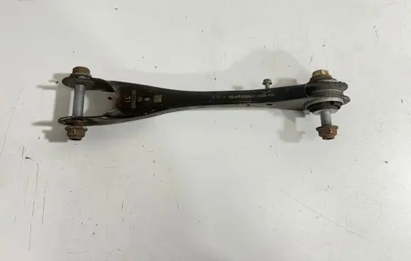 BMW i4 Rear upper control arm/wishbone 6892268 8868688
