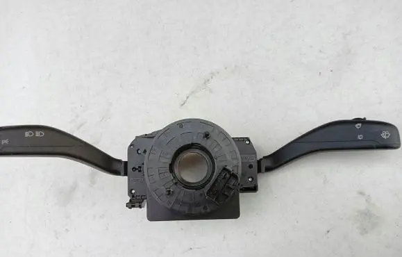 Volkswagen Polo IV 9N3 Wiper turn signal indicator stalk/switch 6Q0953503CE