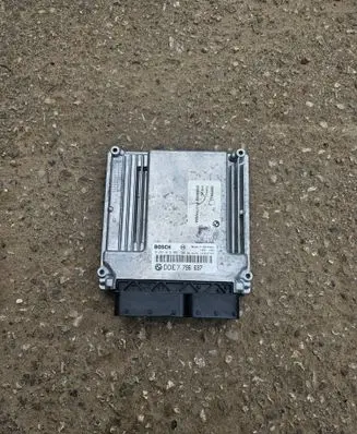 BMW 5 E60 E61 Engine control unit/module 0281012091 7796637