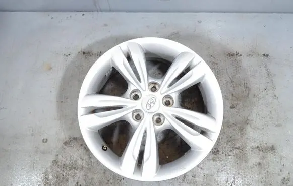 Hyundai ix35 R18 alloy rim 