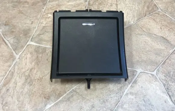 Mercedes-Benz E W212 Car ashtray A2126803750