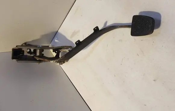 Clutch pedal