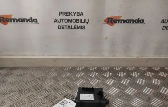 Volvo V70 Door control unit/module 7G9T14B533BD