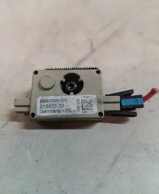 BMW 3 E46 Aerial antenna amplifier 21367510