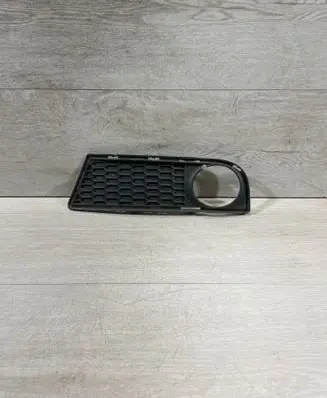 BMW 1 E82 E88 Front fog light trim/grill 8054485 15857711