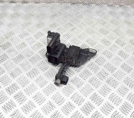 BMW 3 F30 F35 F31 Current control relay 9296152