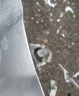Mazda 3 I Tailgate/trunk/boot hinge