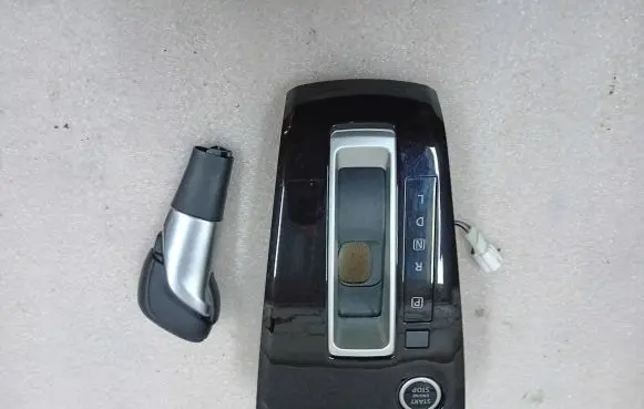 Gear lever shifter trim leather/knob