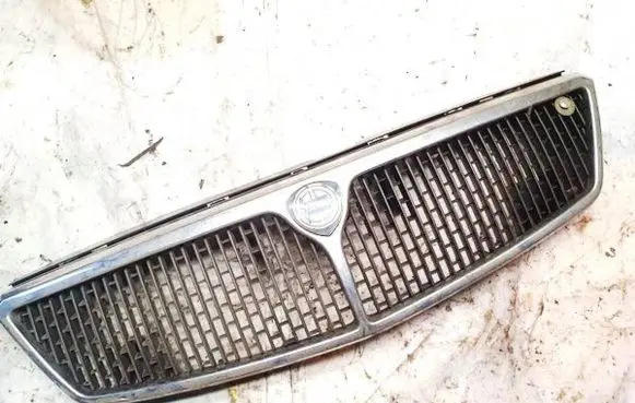Lancia Dedra Front grill 670700001