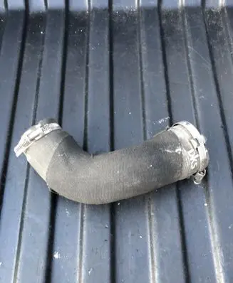Audi A5 8T 8F Intercooler hose/pipe 8R0145737L