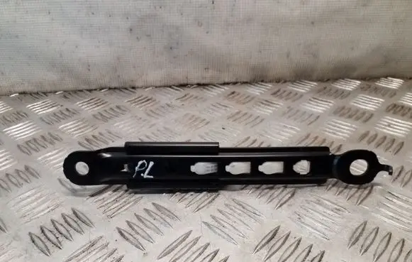 Lexus RX 450H Seat belt adjustment rail 