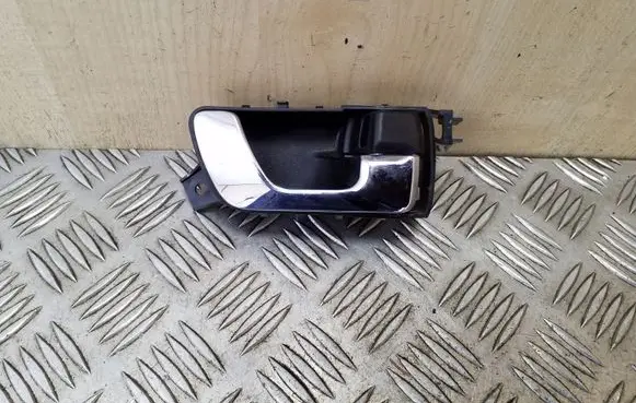 Mitsubishi Pajero Front door interior handle MR432272