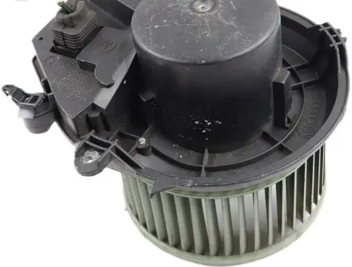 Audi A4 S4 B5 8D Heater fan/blower 8D1820021 740221233F