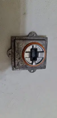 Jeep Grand Cherokee Headlight ballast module Xenon L90035854