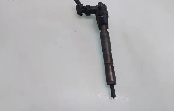 Alfa Romeo 147 Fuel injector 0445110111