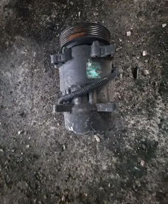 Peugeot 206 Air conditioning (A/C) compressor (pump)