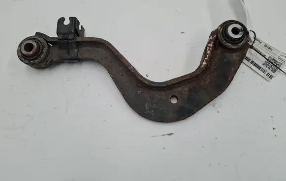 Rear control arm