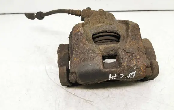 Ford Mondeo MK IV Front brake caliper